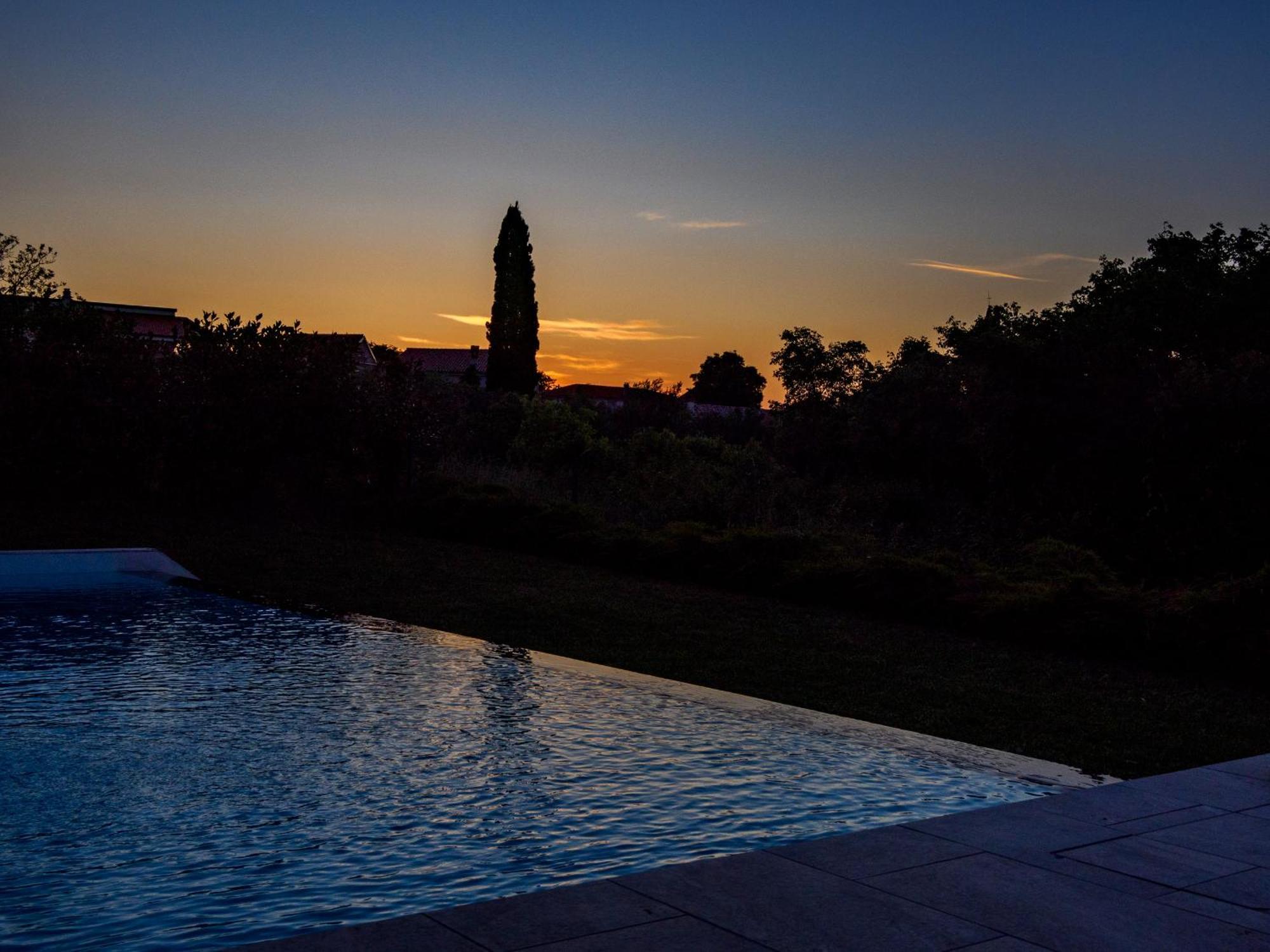Sea View Villa Sun Sea & Fire Krnica Exterior photo